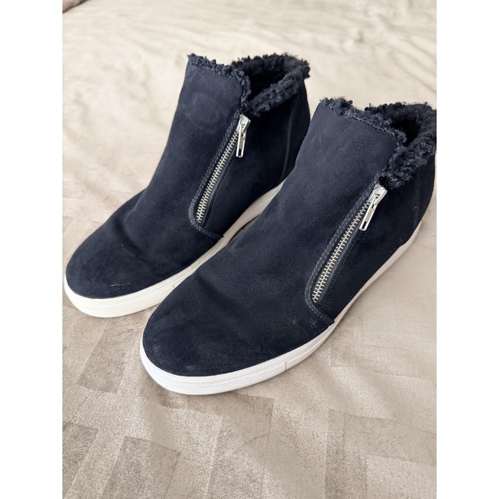 Cushionaire Heaven Shoes Size 11 Black Suede Zip Faux Shearling Wedge Sneaker